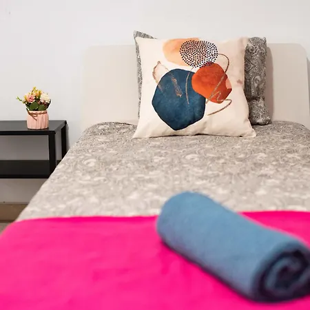 Eixample Private Beds Hostel